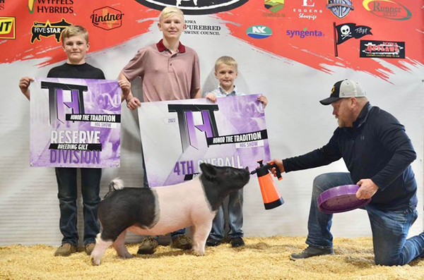 4th Overall & Res Dark Cross Gilt Honor the Tradition, IA